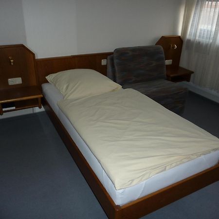 Hotel Ockenheim Bagian luar foto