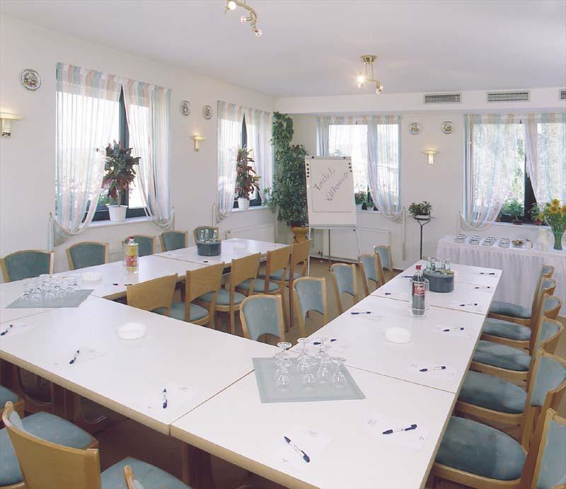 Hotel Ockenheim Bagian luar foto